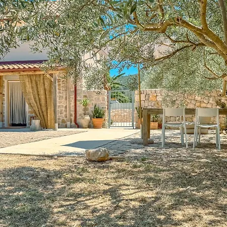 Dolce Terra * Stari Grad (Hvar)